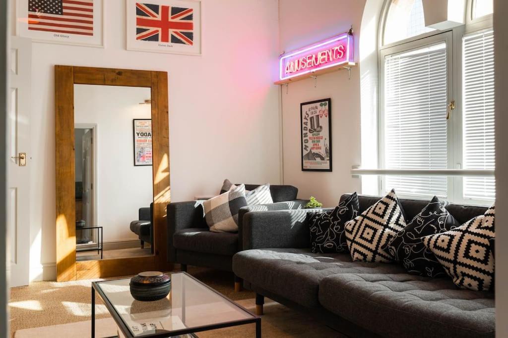 Church House Loft Скарборо Екстер'єр фото