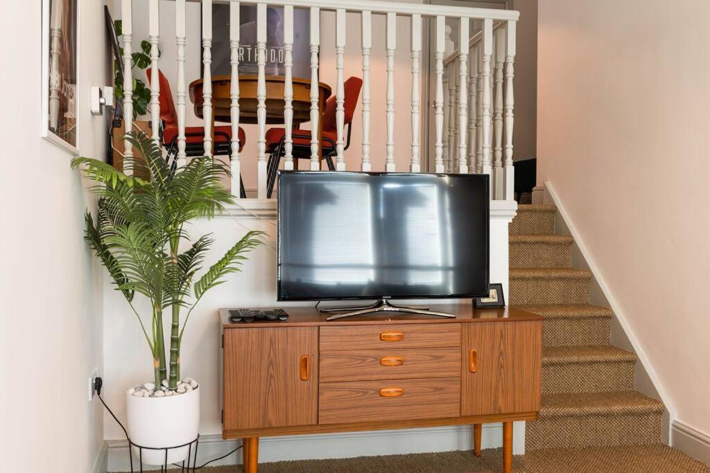 Church House Loft Скарборо Екстер'єр фото