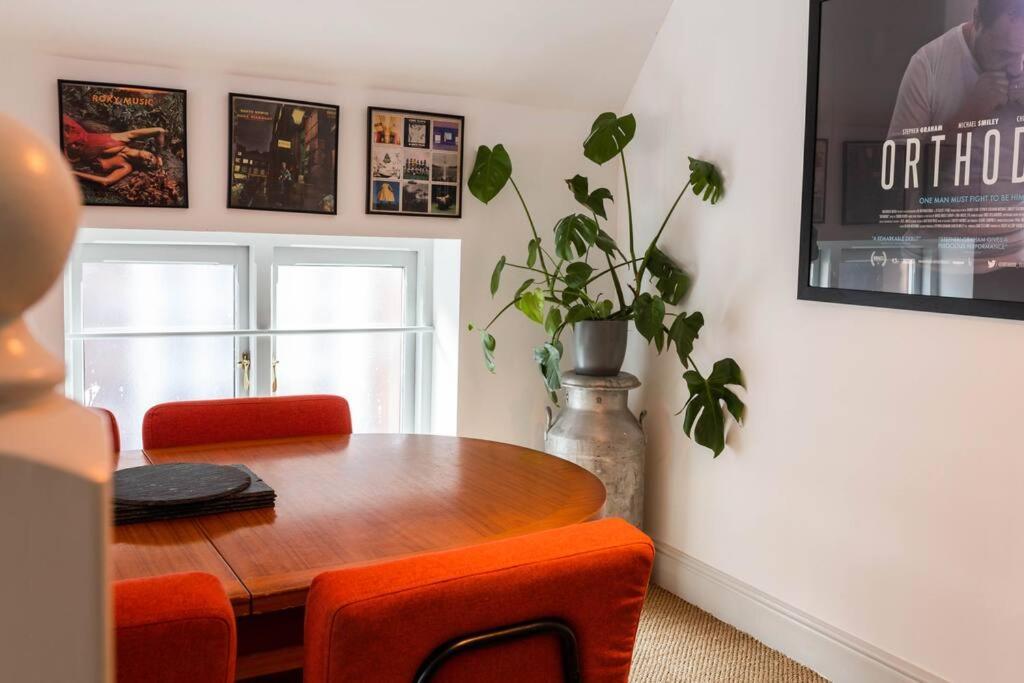 Church House Loft Скарборо Екстер'єр фото